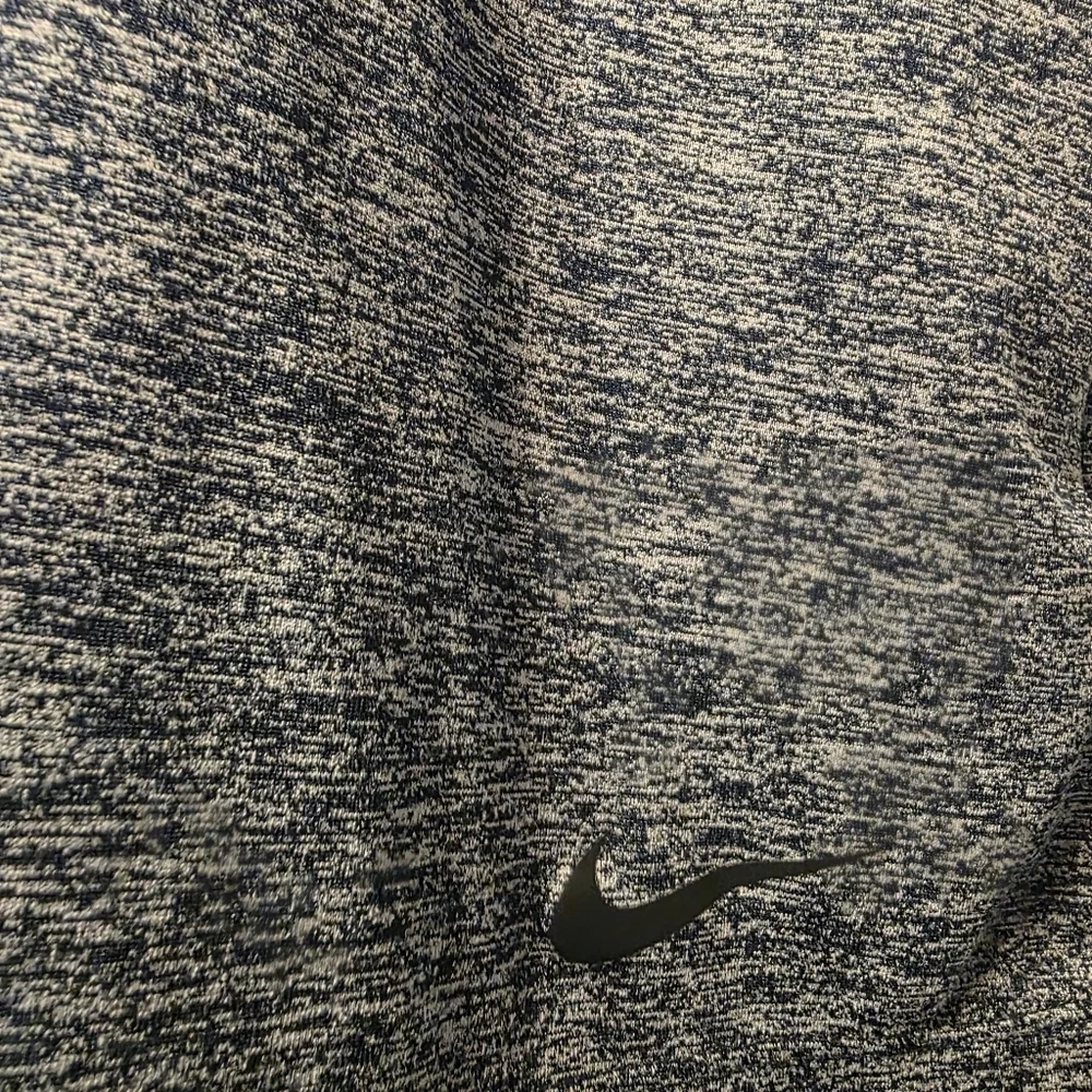 Women's Heather Gray Top